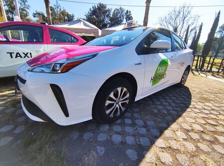 Gobierno Cdmx Renueva Taxis Para Competir Con Uber Didi Y Beat 2