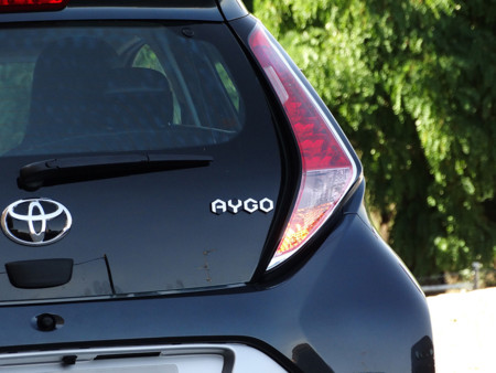Logo Prueba Toyota Aygo Detalles Exteriores