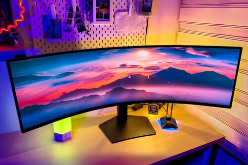 Samsung Odyssey G9 1 1