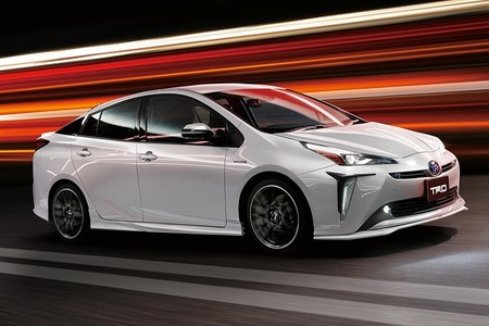 Enchúlame el Prius: en Japón, Toyota y Modelista ofrecen kits de carrocería para "tunear" al Prius