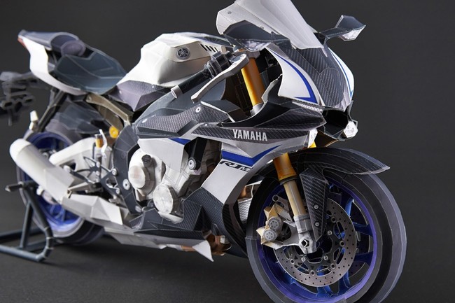 Yamaha Yzf R1