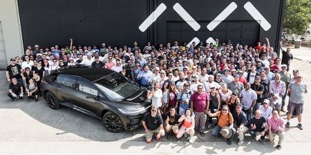 Faraday Future, cuesta abajo y sin frenos tras el abandono del directivo que más defendió su viabilidad