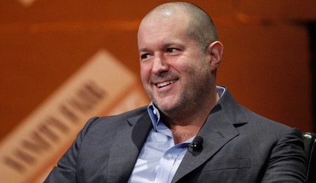 Jony Ive vuelve a lo suyo: el ejecutivo llevará el control del equipo de diseño de Apple