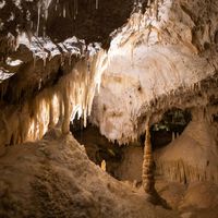 Fue el mayor explorador de cuevas y en 1925 decidió adentrarse a una para convertirla en destino turístico: nunca regresó 