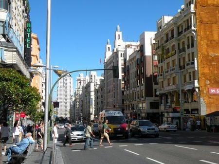 Tour virtual por la Gran Vía en su cumpleaños número 100