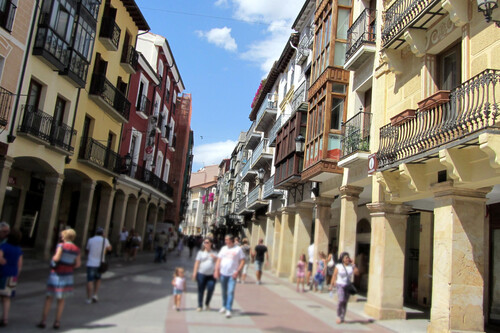 El apellido más raro de España sólo lo tienen 35 personas y su mayor problema no son las mofas, sino la ciberseguridad