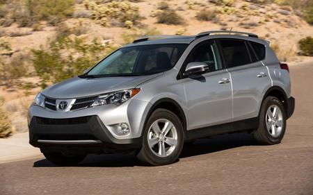 Toyota presume 500 mil vehículos rodando en México 