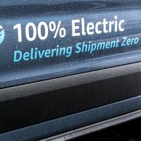 Amazon reciclará baterías de coches eléctricos, y para ello ha invertido en una start-up fundada por un exdirectivo de Tesla