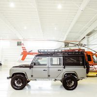 Land Rover Defender 110 by Osprey Custom Cars, el legendario todoterreno regresa a la vida con look restomod