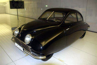 El Museo Saab saca a subasta sus clásicos