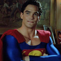 A este actor le dedicaron insultos racistas por hacer de Superman. Ahora acusa a la nueva peli del superhéroe de ser "woke"