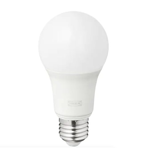 Bombilla LED E27 806 lúmenes, regulación luminosidad inalámbrica color y espectro blanco/globo blanco ópalo