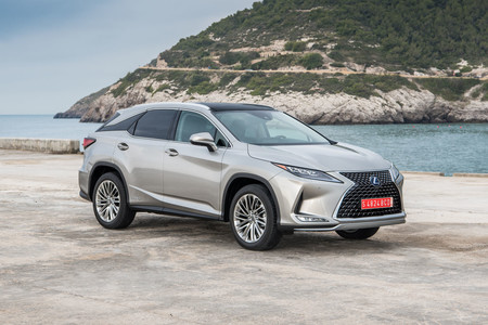 Lexus RX450h 2020 frontal lateral