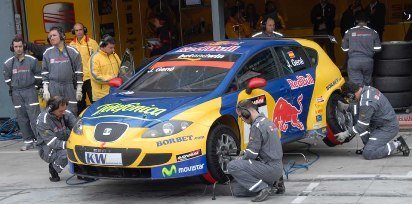 Buen debut de Seat en el WTCC