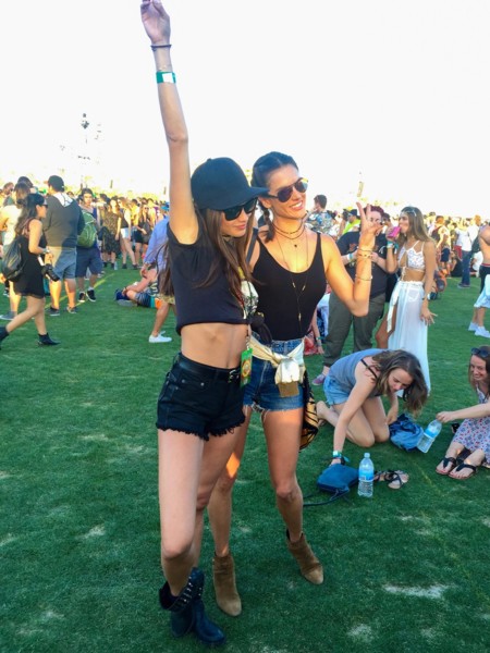 Prohibido pasarse por Coachella sin estrenar look: del rubio platino de Taylor Swift a las trenzas de Alessandra Ambrosio