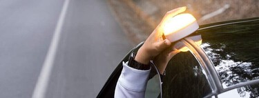 La DGT aclara que las actuales luces de emergencia V-16 no serán válidas en 2026 y esta es la razón