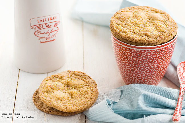 Galletas fáciles de chocolate blanco, receta rápida y sencilla