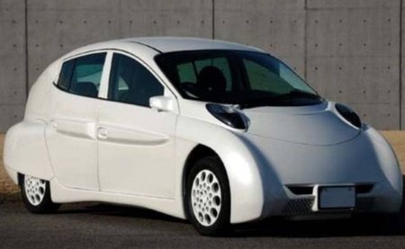 Eléctrico japonés que recorre 300 km sin recargar