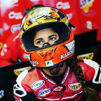 María Herrera se pluriemplea corriendo el CEV Superstock 600 además del mundial de Supersport 300