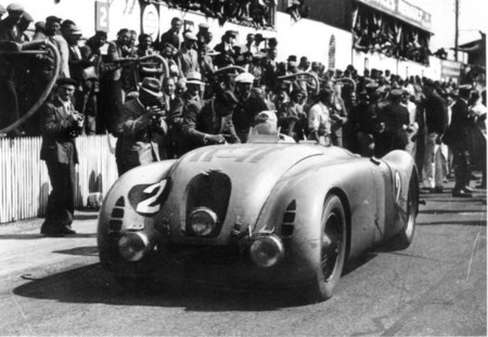 Bugatti Veyron Legend Jean-Pierre Wimille