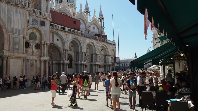 Semaforos En Venecia Para Controlar La Masificacion Turistica