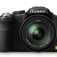Panasonic DMC-FZ200, una bridge con superzoom por sólo 255 euros con envío incluido en PCComponentes 