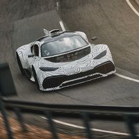 Así suena en vídeo el espectacular Mercedes-AMG Project One: todo un Fórmula 1 de calle con motor V6 turbo