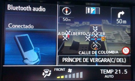 Toyota Prius+ pantalla táctil