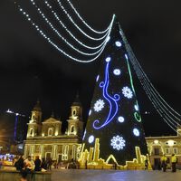 Bogotá ilumina sus calles: conoce la ruta oficial de los 14 puntos de alumbrado en el centro de la capital 
