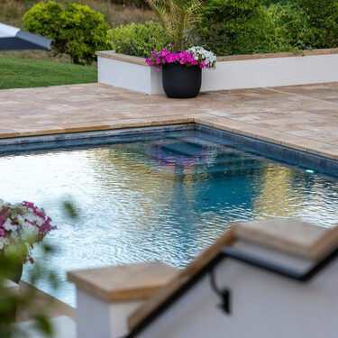 Leroy Merlin deja por 100 euros menos la tumbona doble que parece una cama balinesa ideal para terrazas o jardines