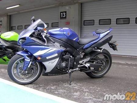 Yamaha YZF-R1