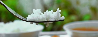 Pequeños trucos que harán que tu comida de avión te sepa mejor