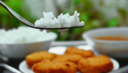 Pequeños trucos que harán que tu comida de avión te sepa mejor