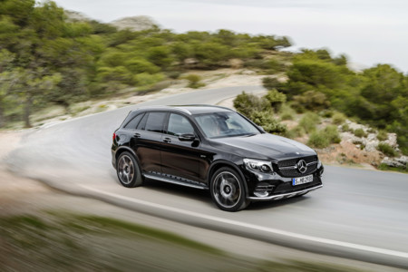 Mercedes-AMG GLC 43 4Matic, el SUV con el que llevarás a tu familia de vacaciones al circuito