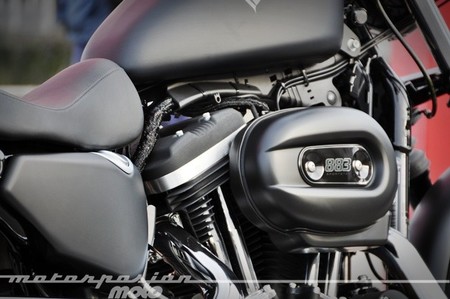 Harley-Davidson Sportster Iron 883