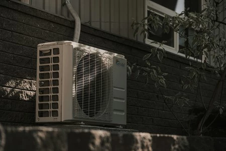 Un Tecnico De Climatizacion Advierte Limpiar Solo El Filtro Del Aire Acondicionado No Es Realizar Una Buena Limpieza Lo Mas Importante Es Desinfectar La Bateria Y La Turbina