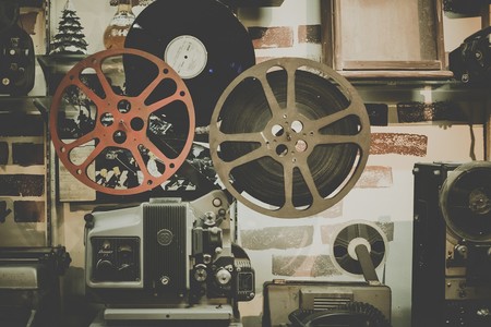 Luces, cámara y ¡acción!: 13 servicios y canales de YouTube para aprender sobre cine