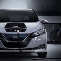 Usar el coche eléctrico para devolver la energía a la red ahorraría hasta 2.400 euros al año de luz, según Nissan