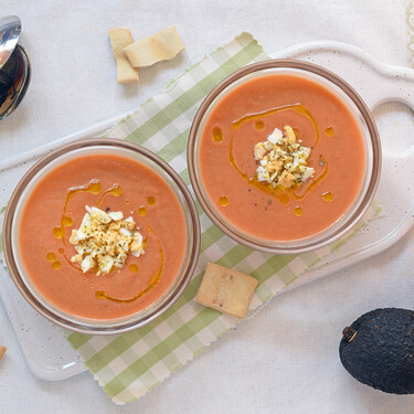 Gazpacho con aguacate: receta para una variante extra cremosa y muy nutritiva