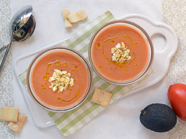 Gazpacho con aguacate: receta para una variante extra cremosa y muy nutritiva