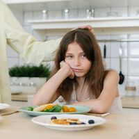 Trastornos del comportamiento alimentario en niños y adolescentes: síntomas que deben ponernos en alerta 