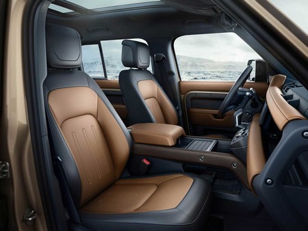 Land Rover Defender 2020