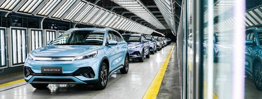 "Estamos decididos a seguir adelante". Las marcas de coches eléctricos de China están preparando un Caballo de Troya para saltarse los aranceles de Europa
