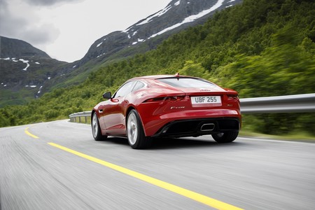 Jaguar F Type 2 0 2018 047