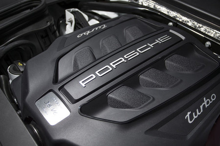 Porsche Macan Turbo motor