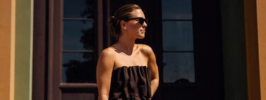 Cinco sandalias de Zara minimalistas y elegantes que van genial con faldas largas y vaqueros holgados