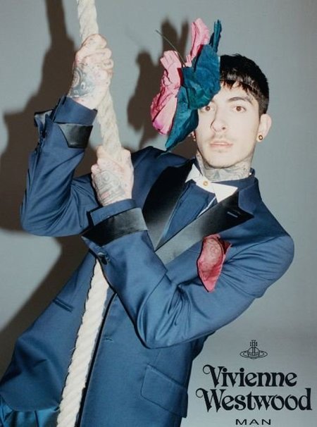 Sastrería descarada en la campaña de Vivienne Westwood Primavera-Verano 2012