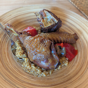La Raíz 15, una casa de comidas en la cuenca del Nalón que hace aún más tentador perderse por las carreteras secundarias 