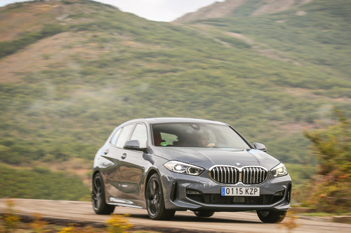 Probamos el nuevo BMW Serie 1: una transformación radical para ganar en calidad y tecnología sin comprometer el dinamismo