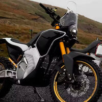 Todo el mundo esperaba una trail eléctrica de verdad. Royal Enfield acaba de estrenarla: tiene ADN español y un sistema que puede cambiarlo todo 